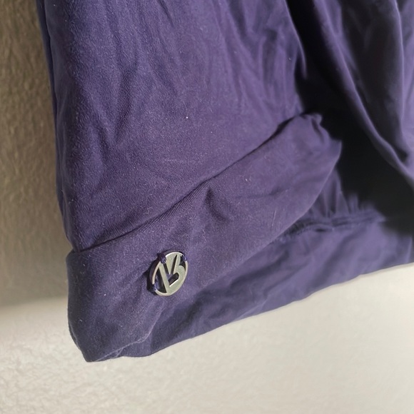 Buff bunny cropped workout top, small - Picture 2 of 4